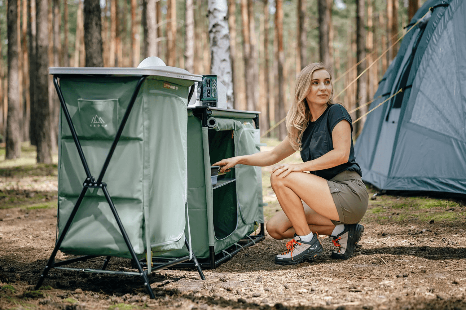 camper right nina Camper